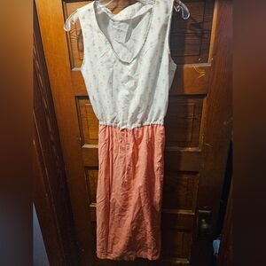 Vintage Handmade Dress WITH POCKETS!